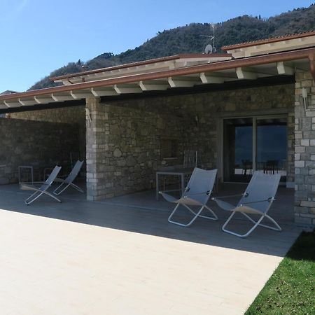 Oasi Da Vinci Aparthotel Tignale Exteriör bild