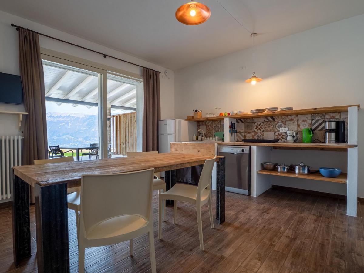 Oasi Da Vinci Aparthotel Tignale Exteriör bild