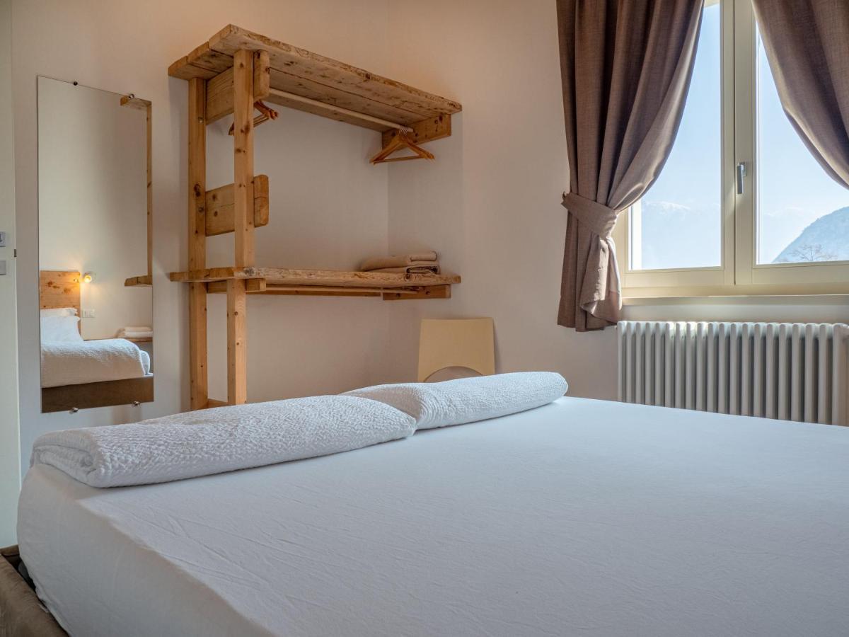 Oasi Da Vinci Aparthotel Tignale Exteriör bild