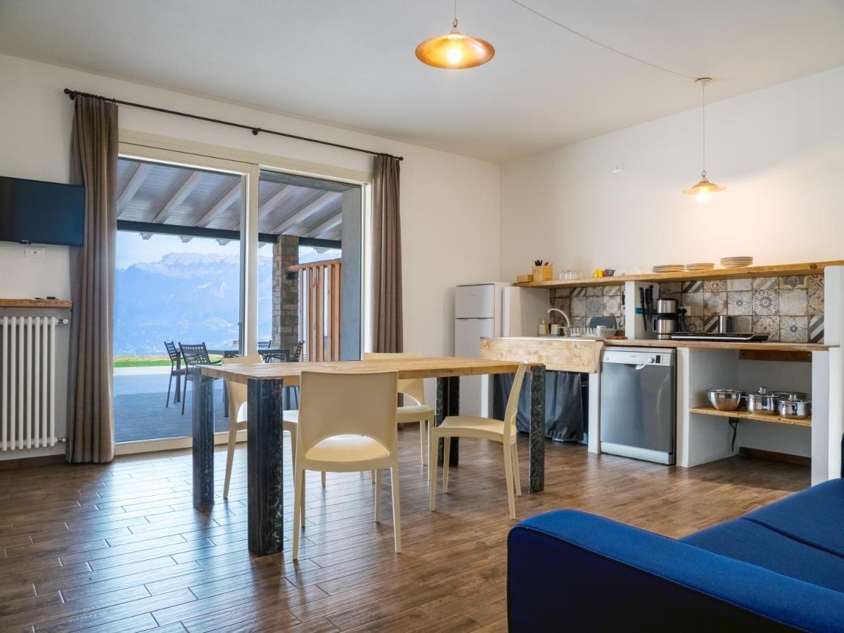 Oasi Da Vinci Aparthotel Tignale Exteriör bild