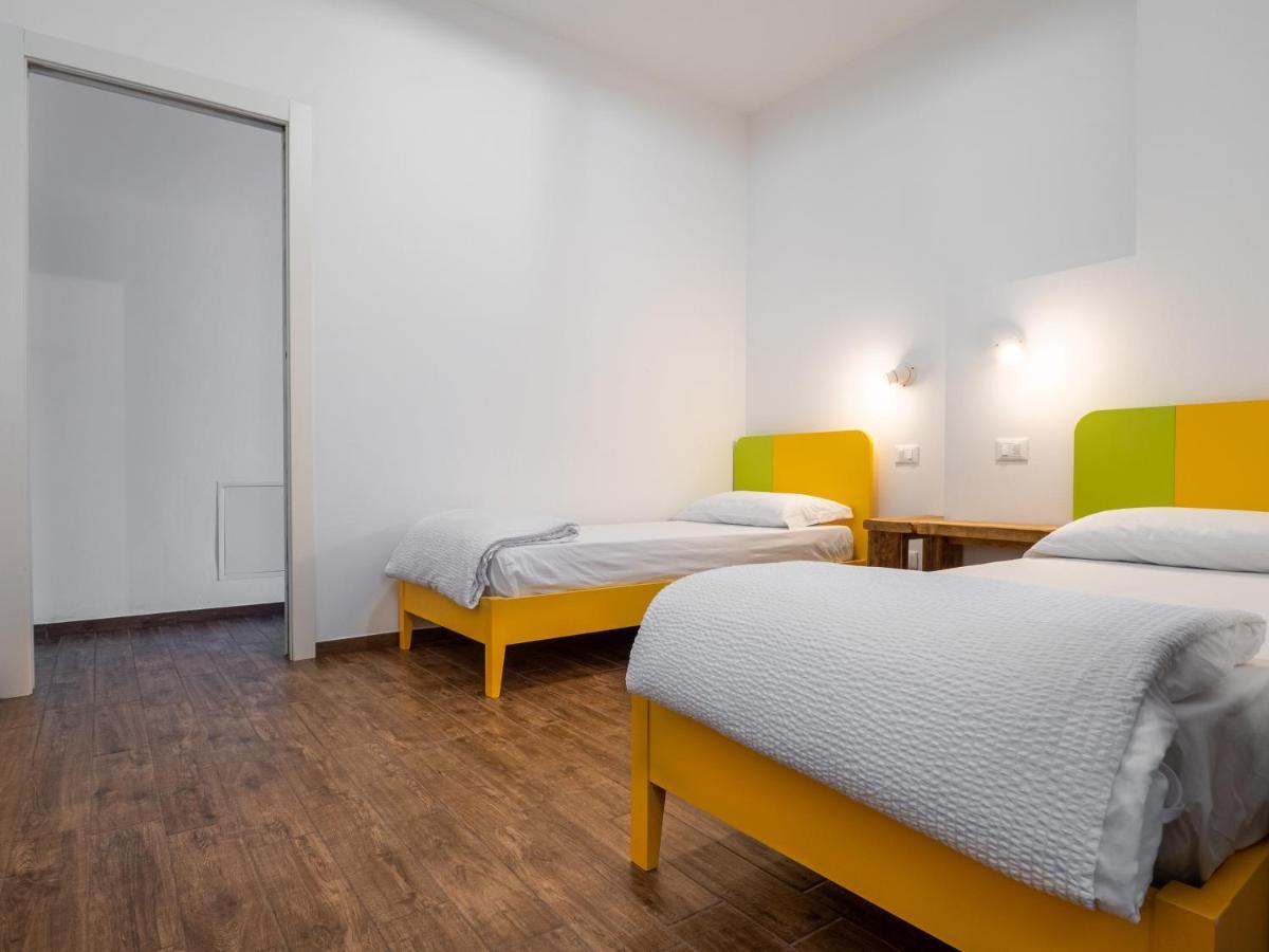 Oasi Da Vinci Aparthotel Tignale Exteriör bild