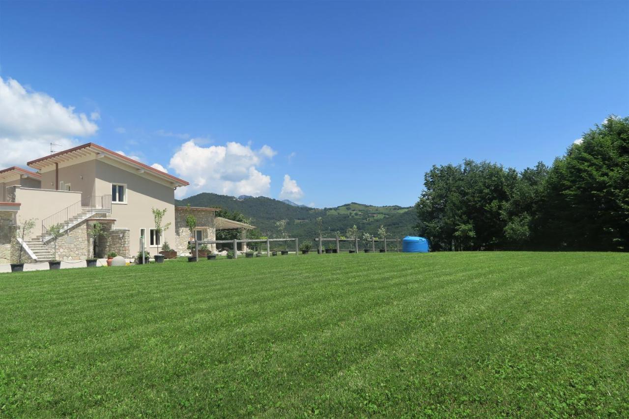 Oasi Da Vinci Aparthotel Tignale Exteriör bild